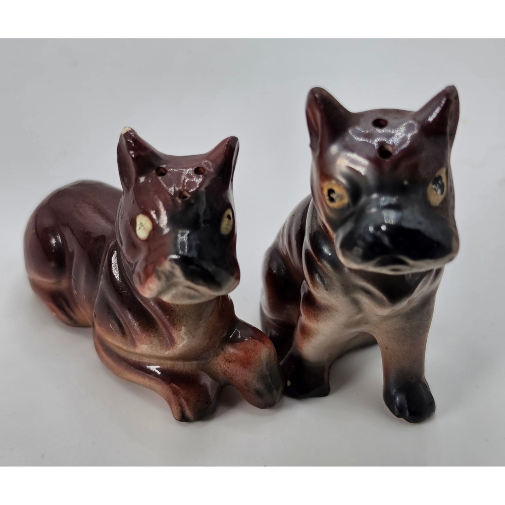 Vintage French Bulldog Boston Terrier Salt and Pepper Shakers Japan Ceramic Set - Picture 4 of 7